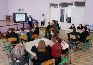 «Космический» квиз для школьников Иловайска организовали волонтеры нижегородского Дома  народного единства