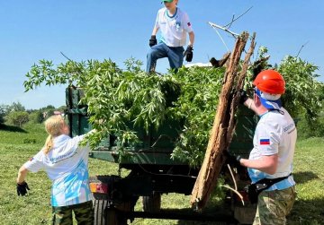 Более 1 000 человек приняли участие в проекте «Святыни Нижегородской земли» Более 1 000 человек приняли участие в проекте «Святыни Нижегородской земли»