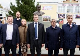 Глеб Никитин посетил Краснооктябрьский округ с рабочим визитом Глеб Никитин посетил Краснооктябрьский округ с рабочим визитом