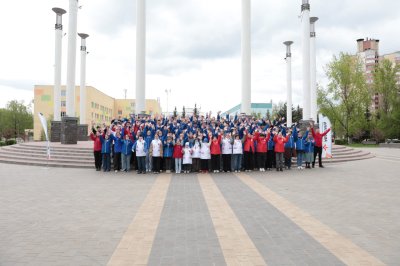 Более 150 молодых людей исполнили песню «День Победы» в Нижнем Новгороде Более 150 молодых людей исполнили песню «День Победы» в Нижнем Новгороде