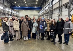 Представители нижегородских предприятий, деловых объединений и туроператоров обменялись опытом развития промышленного туризма