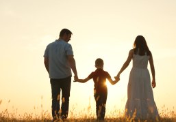 89% молодых нижегородцев в возрасте до 21 года, у которых еще нет детей, видят себя родителями в будущем