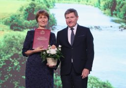 Гранты более чем на 26 млн рублей вручили нижегородским предприятиям АПК в День работника сельского хозяйства региона