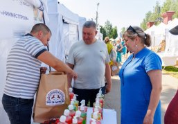 Ярмарки «Покупайте нижегородское» в сентябре пройдут в 16 муниципалитетах Нижегородской области Ярмарки «Покупайте нижегородское» в сентябре пройдут в 16 муниципалитетах Нижегородской области