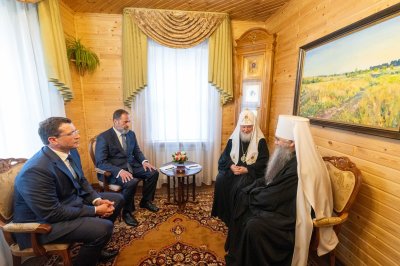 Патриарх Московский и всея Руси Кирилл провел встречу с Игорем Комаровым, Глебом Никитиным и митрополитом Георгием Патриарх Московский и всея Руси Кирилл провел встречу с Игорем Комаровым, Глебом Никитиным и митрополитом Георгием