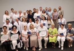 15 семей нижегородских медработников удостоились наград областного конкурса «Семейные династии врачей» 15 семей нижегородских медработников удостоились наград областного конкурса «Семейные династии врачей»