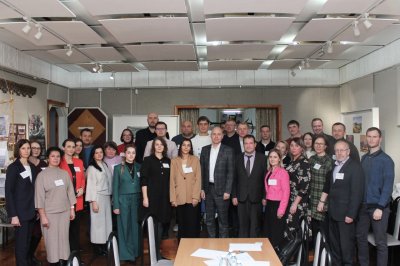 Более 40 предпринимателей из северных муниципалитетов Нижегородской области приняли участие в круглом столе по развитию туризма Более 40 предпринимателей из северных муниципалитетов Нижегородской области приняли участие в круглом столе по развитию туризма