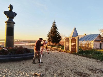 Археологи приступили к обследованию территории будущего благоустройства сквера Ворожейкина в Городце Археологи приступили к обследованию территории будущего благоустройства сквера Ворожейкина в Городце