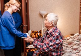 Волонтеры Победы поздравили нижегородского ветерана Григория Гребенюка со 102-летием Волонтеры Победы поздравили нижегородского ветерана Григория Гребенюка со 102-летием