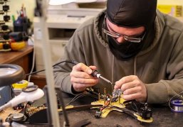 Нижегородские разработчики при поддержке Кулибин-клуба Народного фронта представили дрон «Турист»