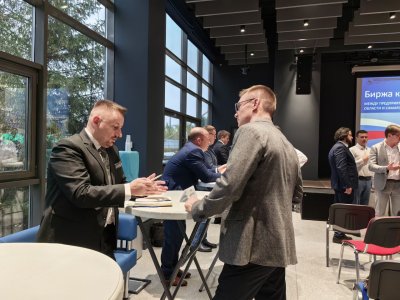 Нижегородское правительство поделилось опытом в сфере промышленности, образования и формирования городской среды с коллегами из Самары