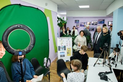В Березовской сельской библиотеке открылся детский культурно-просветительский центр «Созвездие читающих семей» В Березовской сельской библиотеке открылся детский культурно-просветительский центр «Созвездие читающих семей»