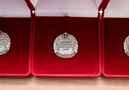 Еще шесть представителей регионального бизнеса удостоены звания «Заслуженный предприниматель Нижегородской области» Еще шесть представителей регионального бизнеса удостоены звания «Заслуженный предприниматель Нижегородской области»