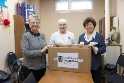 Социальные участковые организовали сбор гуманитарного груза для бойцов СВО ко Дню защитника Отечества