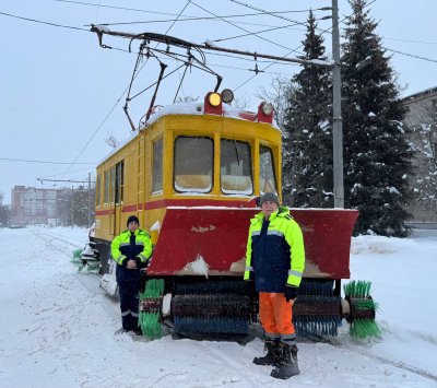 В расчистке трамвайных путей в Нижнем Новгороде задействовано шесть специальных трамваев-снегоочистителей В расчистке трамвайных путей в Нижнем Новгороде задействовано шесть специальных трамваев-снегоочистителей