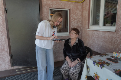 Волонтеры нижегородского Дома народного единства помогли жителям ДНР проголосовать за объекты благоустройства