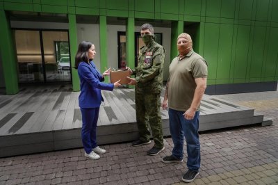 Нижегородским штурмовикам в зону СВО передали партию оборудования для противодействия дронам противника