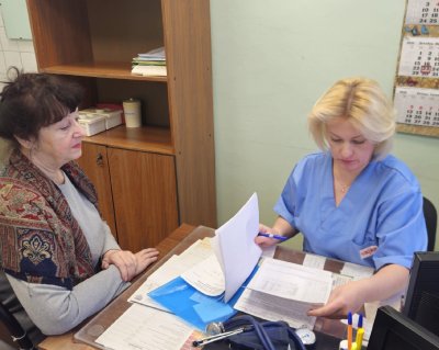 Ведущие врачи Нижегородского кардиоцентра провели в Балахнинской ЦРБ выездной прием пациентов и обучающий семинар для коллег