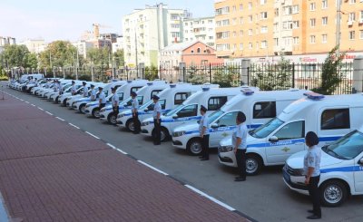 Более 20 новых служебных автомобилей вручили сотрудникам подразделений МВД Нижегородской области Более 20 новых служебных автомобилей вручили сотрудникам подразделений МВД Нижегородской области