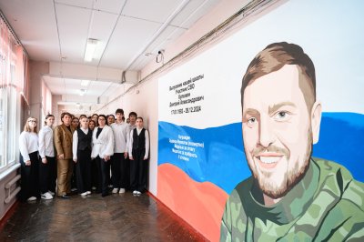 В нижегородской школе торжественно открыли арт-объект в честь героя СВО Дмитрия Кулюкина