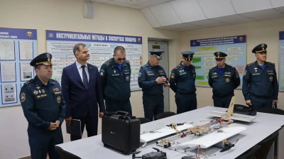 Сотрудникам пожарного надзора МЧС России в Нижнем Новгороде передали служебные автомобили и вручили награды Сотрудникам пожарного надзора МЧС России в Нижнем Новгороде передали служебные автомобили и вручили награды