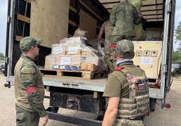Более 65 тонн гуманитарной помощи от Нижегородской области доставили бойцам в зону СВО Более 65 тонн гуманитарной помощи от Нижегородской области доставили бойцам в зону СВО