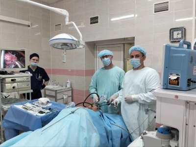 Нижегородские хирурги впервые провели операцию по удалению новообразования щитовидной железы по новой методике Нижегородские хирурги впервые провели операцию по удалению новообразования щитовидной железы по новой методике