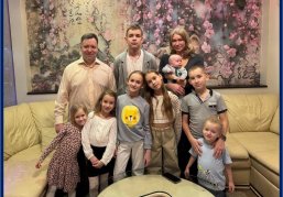 Шесть нижегородских семей вышли в федеральный этап Всероссийского конкурса «Семья года – 2026» Шесть нижегородских семей вышли в федеральный этап Всероссийского конкурса «Семья года – 2026»