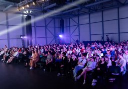 Более 1,5 тысячи молодых предпринимателей Нижегородской области объединил региональный форум «МолодёжНО Бизнес» Более 1,5 тысячи молодых предпринимателей Нижегородской области объединил региональный форум «МолодёжНО Бизнес»