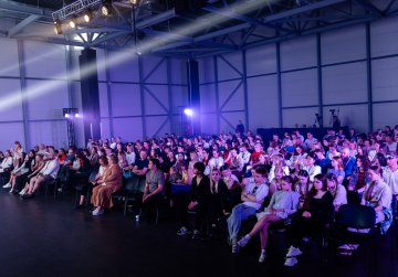 Более 1,5 тысячи молодых предпринимателей Нижегородской области объединил региональный форум «МолодёжНО Бизнес» Более 1,5 тысячи молодых предпринимателей Нижегородской области объединил региональный форум «МолодёжНО Бизнес»