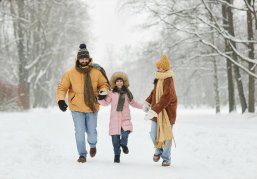 Нижегородский врач-педиатр Инна Кондратьева: «В новогодние праздники важно сохранить режим дня, к которому привык ребенок» Нижегородский врач-педиатр Инна Кондратьева: «В новогодние праздники важно сохранить режим дня, к которому привык ребенок»