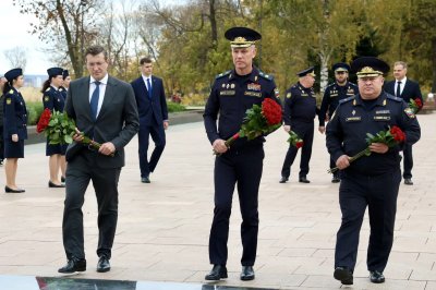 Глеб Никитин: «Значимость службы судебных приставов для социальной стабильности в регионе невозможно переоценить» Глеб Никитин: «Значимость службы судебных приставов для социальной стабильности в регионе невозможно переоценить»