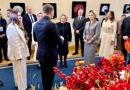 Валентине Матвиенко представили нижегородский бренд «Хохлома»