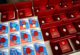 47 жителям Нижегородской области вручили государственные награды в музее-усадьбе Рукавишниковых