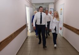 Глеб Никитин посетил Большемурашкинскую ЦРБ, которая вошла в состав межрайонного медцентра «Рождественский»