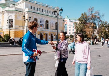 Более 63 тысяч ленточек-триколор раздадут Волонтеры Победы жителям и гостям Нижегородской области Более 63 тысяч ленточек-триколор раздадут Волонтеры Победы жителям и гостям Нижегородской области