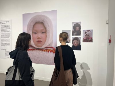 Выставка Наташи Янкелевич «Великая степь. Культуры кочевых народов от Центральной Азии до Арктики» открылась в «Рекорде»
