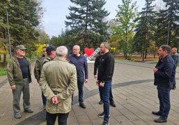 Сергей Морозов и Анатолий Молев проинспектировали ход работ по специальному инфраструктурному проекту в Харцызске и Иловайске