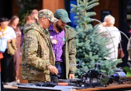Более 300 участников собрал в Нижегородской области региональный слет волонтеров СВО #МЫВМЕСТЕ