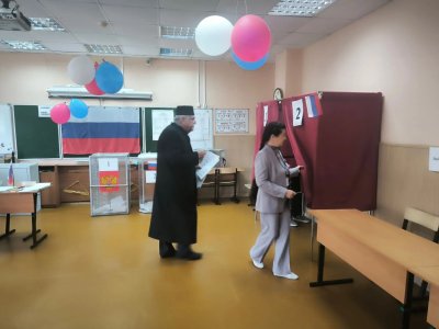 Председатель ДУМНО Гаяз-Хазрат Закиров принял участие в голосовании на избирательном участке