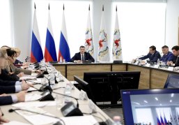 Антикризисный оперштаб под председательством Глеба Никитина обсудил меры поддержки деревообрабатывающей отрасли