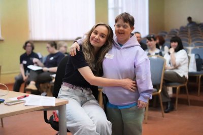 Более 5 тысяч людей с ментальными нарушениями и детей-сирот получили помощь в Службе защиты прав за 5 лет Более 5 тысяч людей с ментальными нарушениями и детей-сирот получили помощь в Службе защиты прав за 5 лет