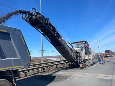 Для большегрузов вводится временное ограничение движения по новому борскому мосту