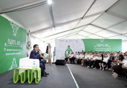 Глеб Никитин встретился с участниками молодежного православного форума «Радость моя»