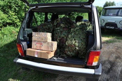 Нижегородские волонтеры передали маскировочные сети и гуманитарную помощь бойцам «БАРС-НН» Нижегородские волонтеры передали маскировочные сети и гуманитарную помощь бойцам «БАРС-НН»