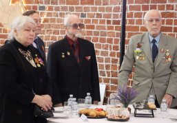 Нижегородские ветераны почтили память жертв блокады в день 82-й годовщины полного освобождения Ленинграда 