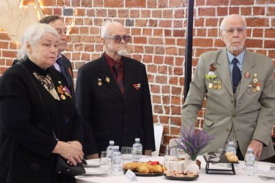Нижегородские ветераны почтили память жертв блокады в день 82-й годовщины полного освобождения Ленинграда 