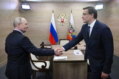Владимир Путин положительно оценил темпы развития Нижегородской области Владимир Путин положительно оценил темпы развития Нижегородской области