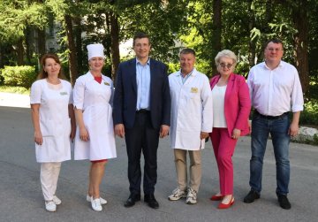 Глеб Никитин поручил обеспечить Центральную городскую больницу Арзамаса дополнительным медоборудованием Глеб Никитин поручил обеспечить Центральную городскую больницу Арзамаса дополнительным медоборудованием