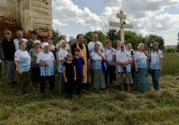 Волонтеры благоустроили территории еще трёх храмов в рамках проекта «Святыни Нижегородской земли» Волонтеры благоустроили территории еще трёх храмов в рамках проекта «Святыни Нижегородской земли»